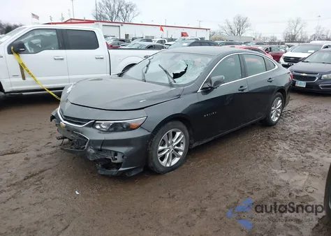 2018 Chevrolet Malibu Lt z USA, uszkodzony, nr VIN 1G1ZD5ST2JF212440